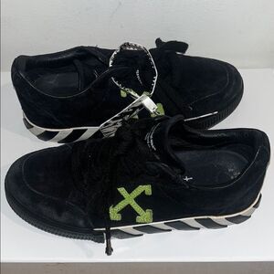 Off-White Vulc Low Black/Green, size “37”
